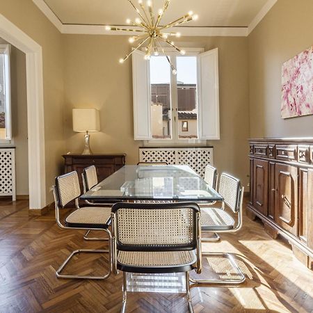 フィレンツェPenthouse In Piazza Della Signoria Duomo Viewアパートメント エクステリア 写真